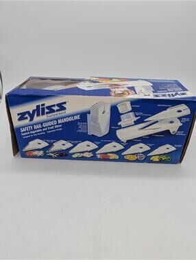 NEW Zyliss Safety Ball Guided Mandoline Slicer Vegetable Cutter Kitchen Tool NIB
